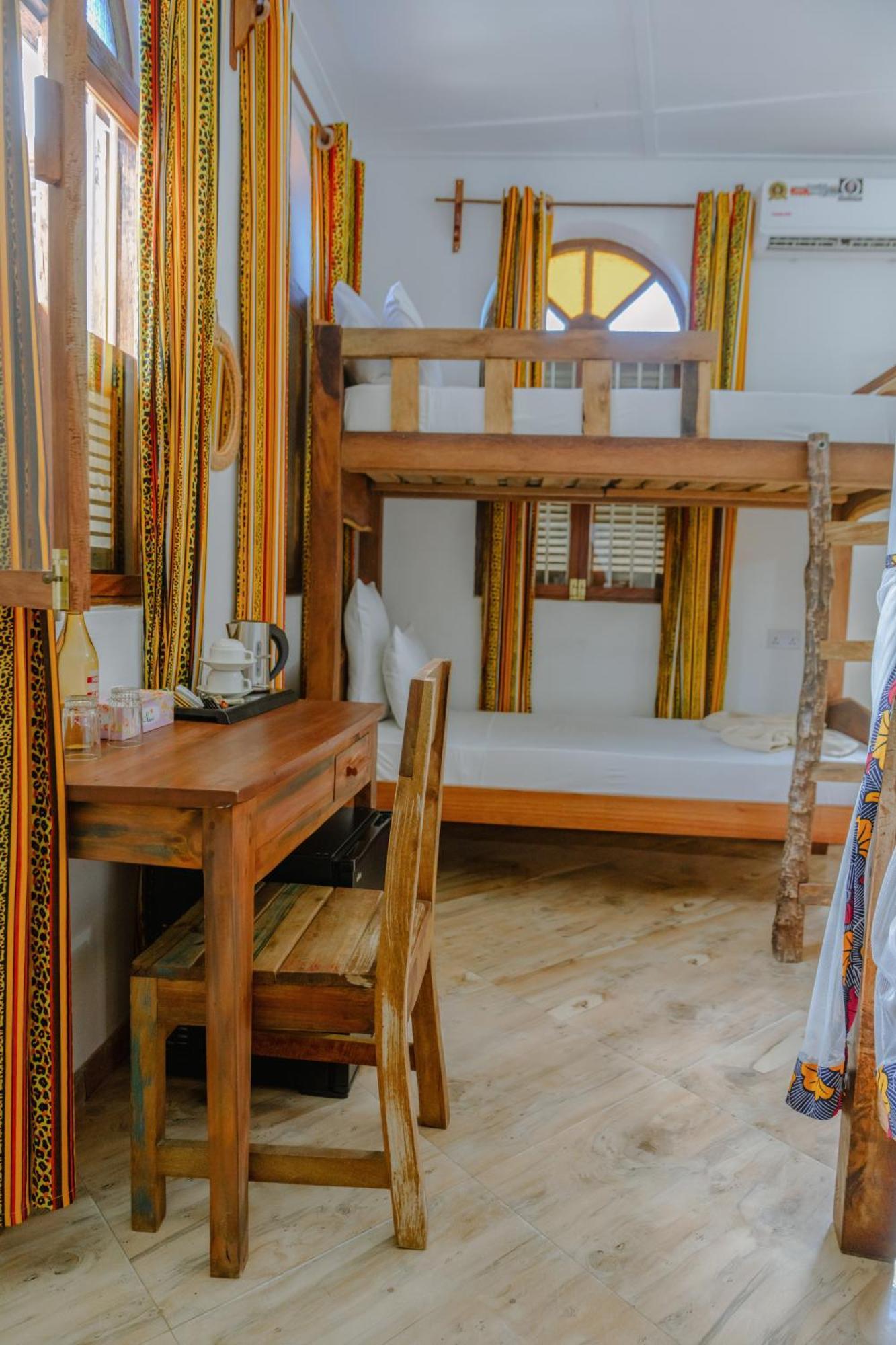 Shoki Shoki Hotel Stone Town ザンジバルシティ エクステリア 写真