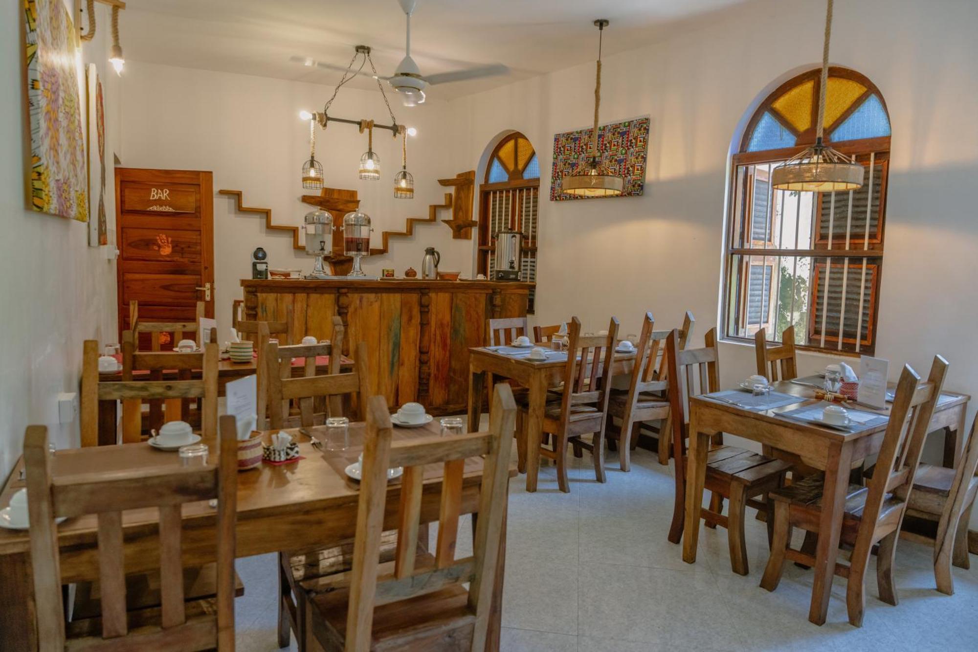 Shoki Shoki Hotel Stone Town ザンジバルシティ エクステリア 写真